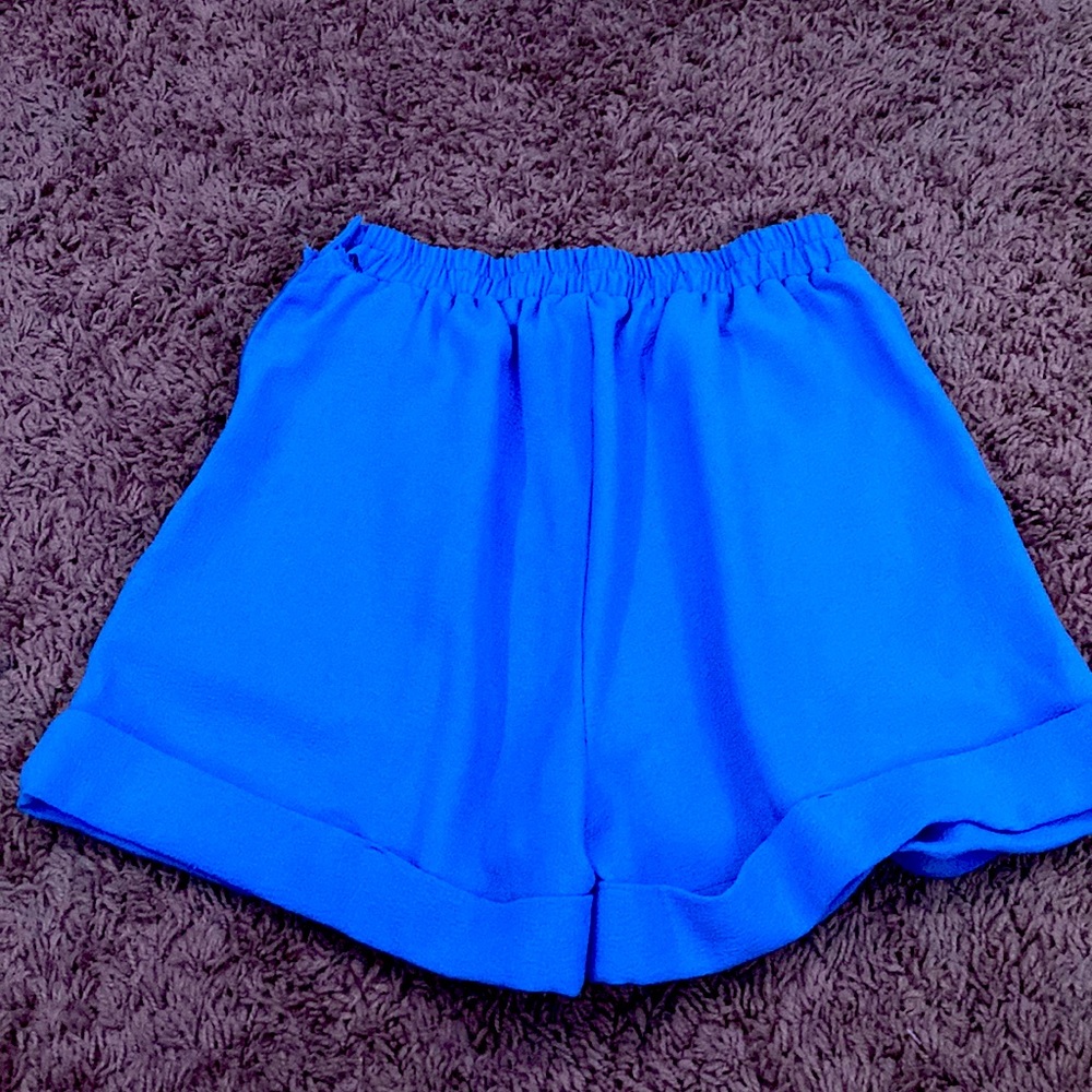 blue high waisted shorts